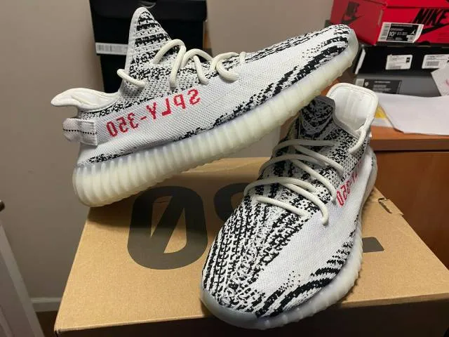 Adidas mens yeezy 350 boost v2 