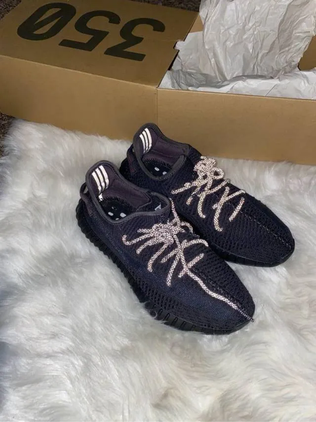 Adidas yeezy boost 350 v2 black non reflective