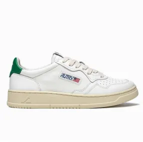 Autry Sneakers donna Medalist Low con talloncino verde