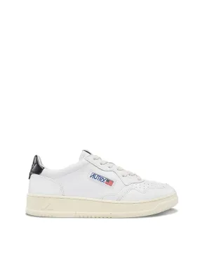 Autry Womens Medalist Low Trainer Leather / Leather - White / Black Tab