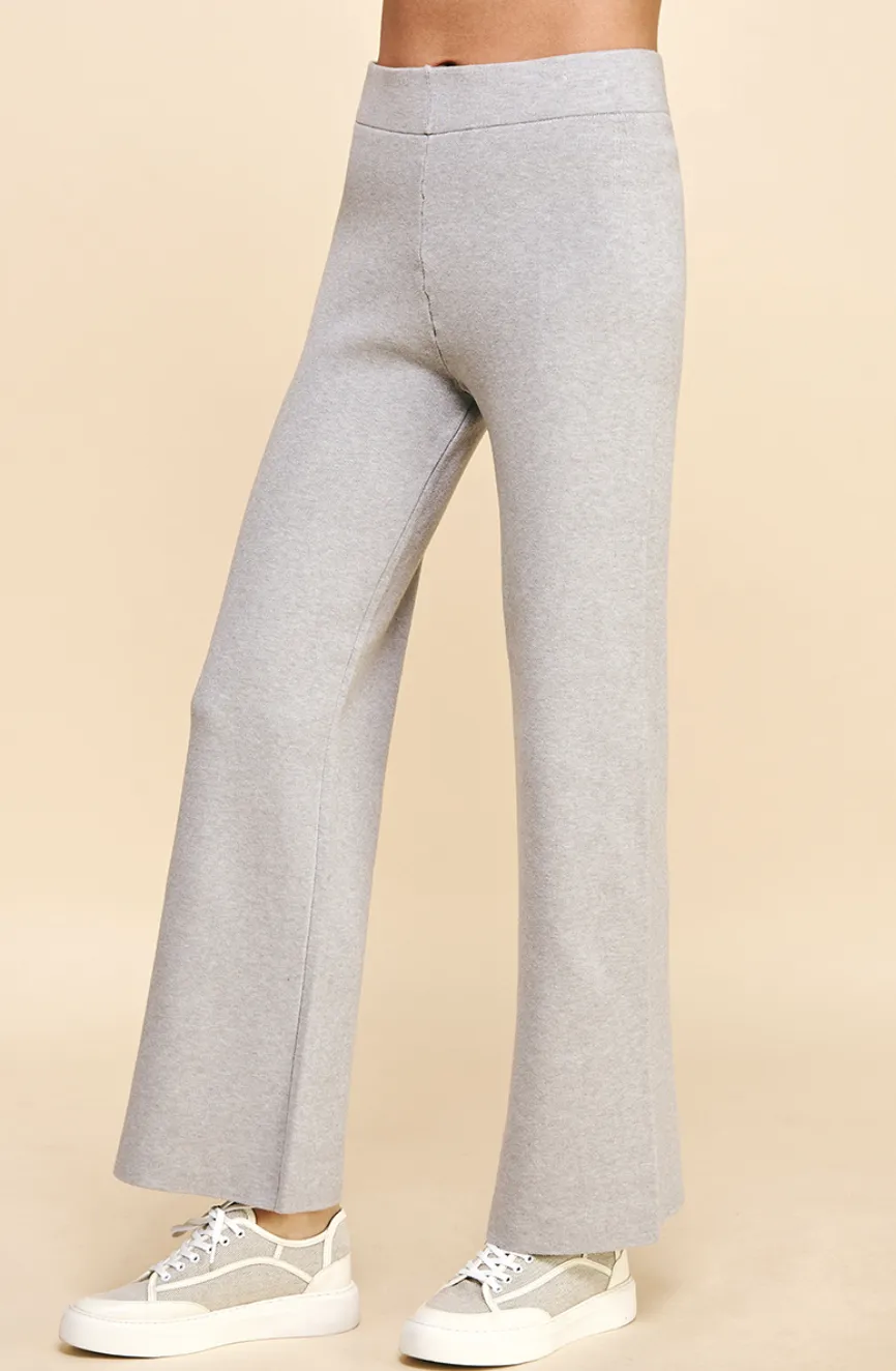 STRAIGHT LEG SWEATER PANTS